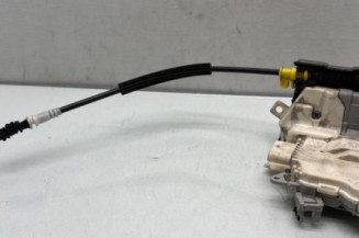 Serrure avant droit AUDI A4 3