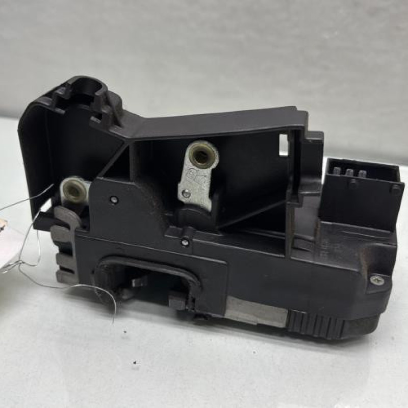 Serrure avant droit NISSAN PRIMASTAR 1 Photo n°4