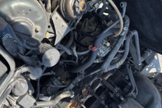 Serrure avant droit BMW SERIE 5 E34
