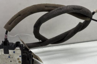 Serrure avant droit NISSAN NV200
