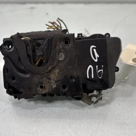 Serrure avant droit PEUGEOT 607