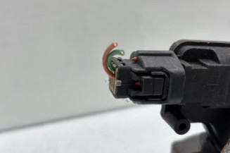 Serrure avant droit KIA PICANTO 1