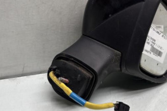 Retroviseur droit RENAULT CAPTUR 1