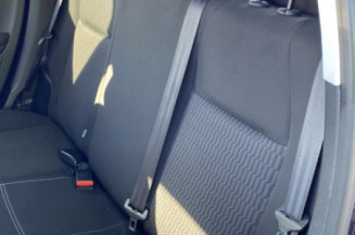 Vitre avant gauche PEUGEOT 208 1