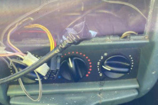 Serrure avant droit RENAULT KANGOO 1