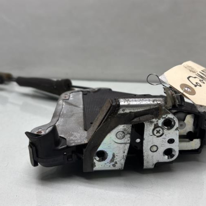 Serrure avant droit LEXUS IS 2 Photo n°1