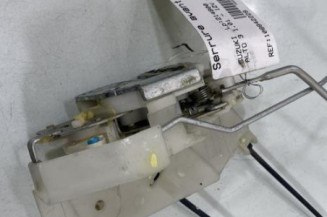 Serrure avant droit SUZUKI ALTO 3