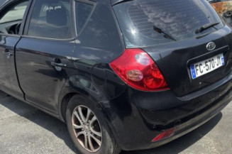 Serrure avant droit KIA CEE-D 1