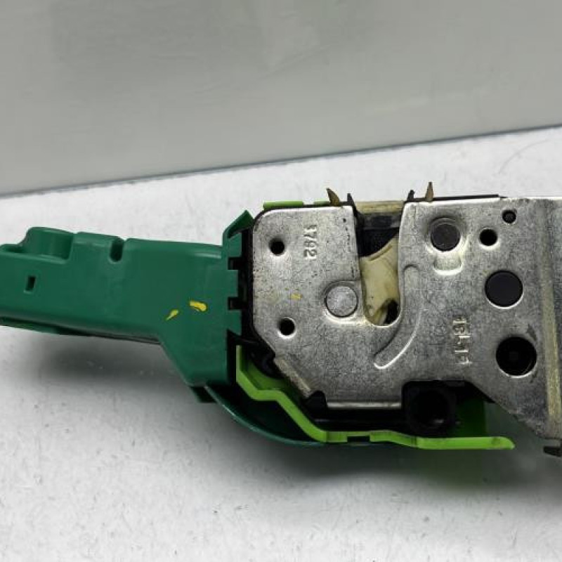 Serrure avant gauche ALFA ROMEO GIULIETTA 2 Photo n°5