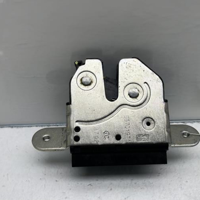 Serrure de hayon ALFA ROMEO GIULIETTA 2 Photo n°3