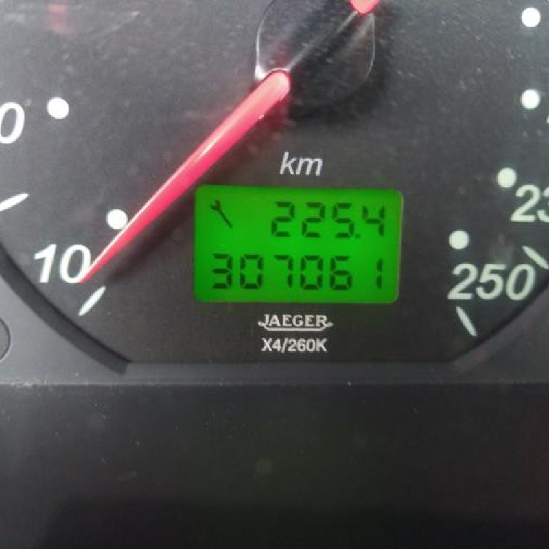Amortisseur avant gauche CITROEN C5 1 Photo n°11