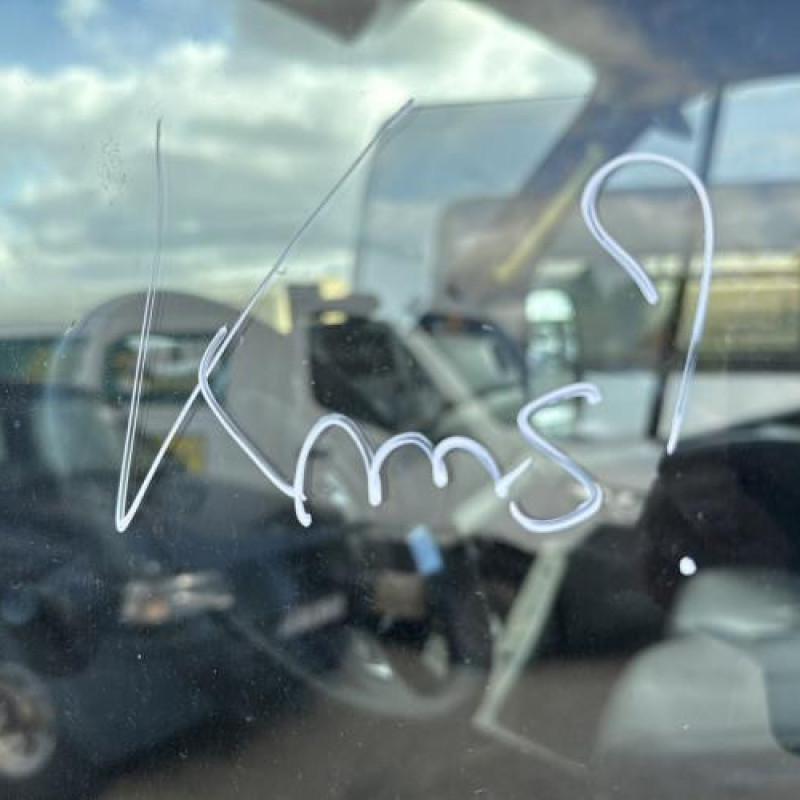 Crosse arriere droit RENAULT MASTER 3 Photo n°5
