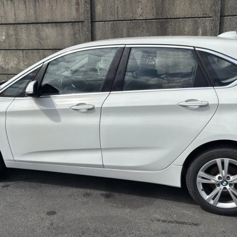 Face avant BMW SERIE 2 F45 ACTIVE Photo n°18