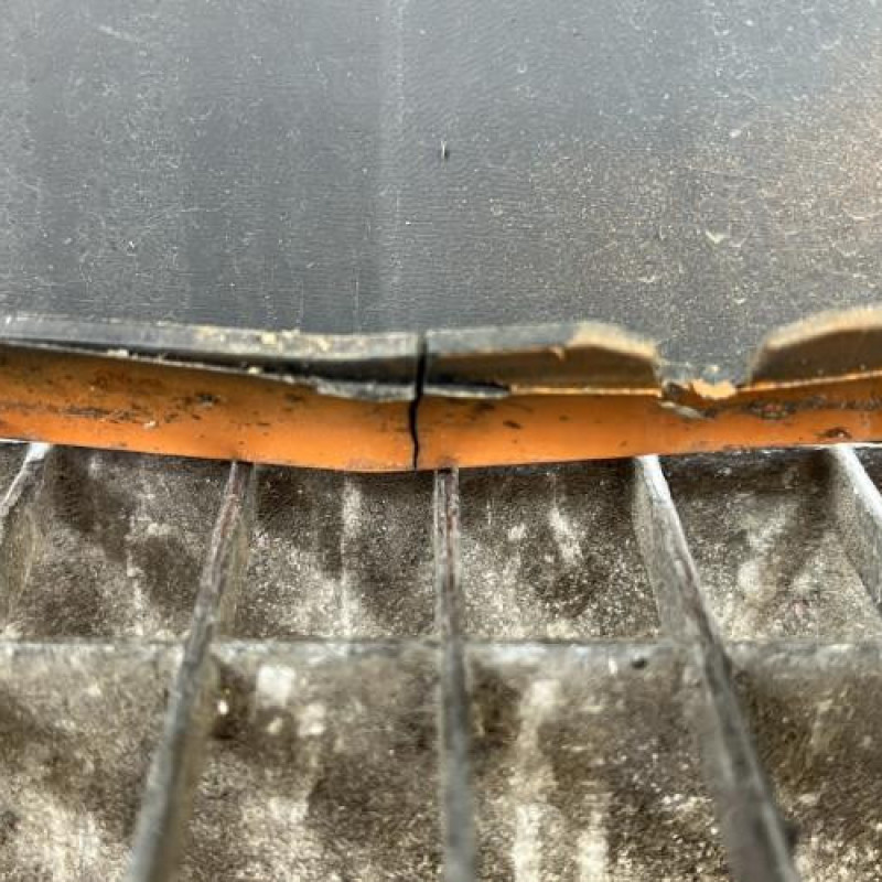 Calandre RENAULT KANGOO 2 Photo n°5