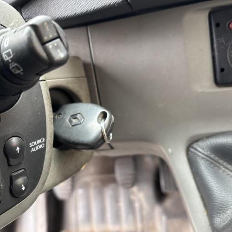 Pare choc avant RENAULT KANGOO 2 Photo n°20