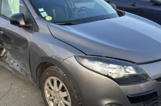 Pare choc avant RENAULT MEGANE 3