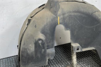 Pare boue arriere droit PEUGEOT 2008 1