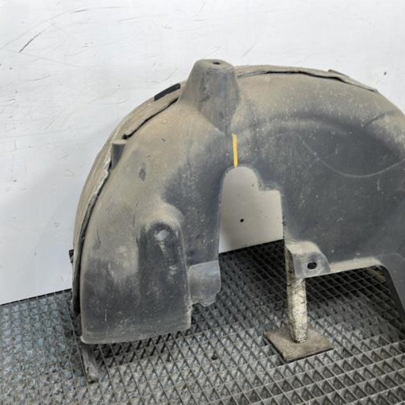 Pare boue arriere droit PEUGEOT 2008 1 Photo n°3