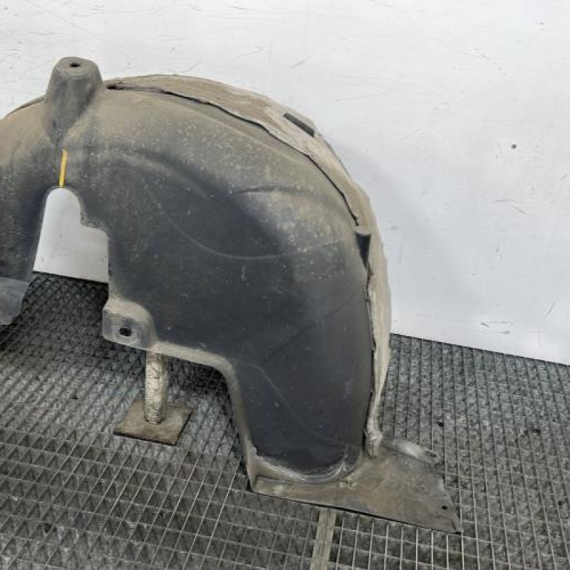 Pare boue arriere droit PEUGEOT 2008 1 Photo n°4