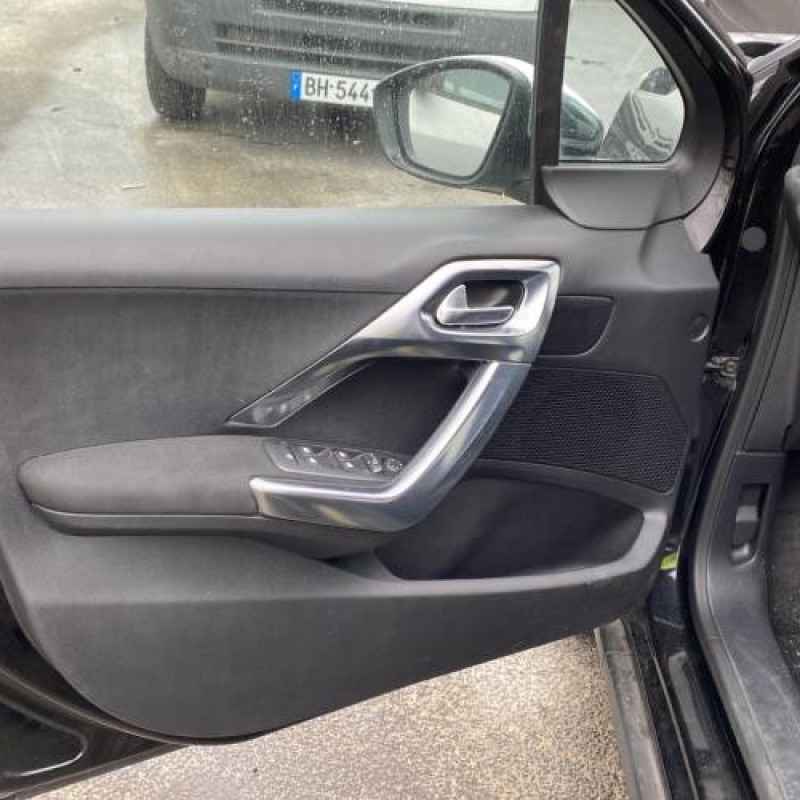 Pare boue arriere droit PEUGEOT 2008 1 Photo n°15