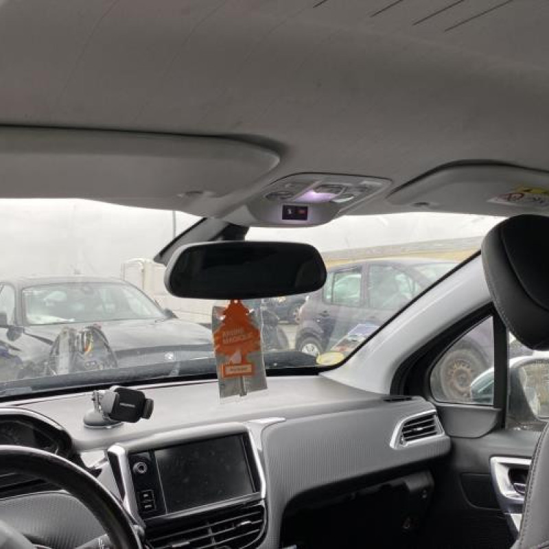 Pare boue arriere droit PEUGEOT 2008 1 Photo n°20