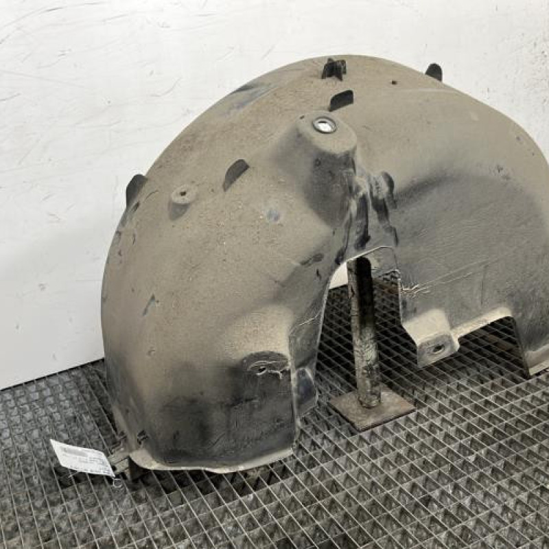 Pare boue arriere droit PEUGEOT 208 1 Photo n°2