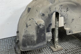 Pare boue arriere droit PEUGEOT 2008 1