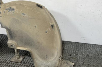 Pare boue arriere droit PEUGEOT 2008 1