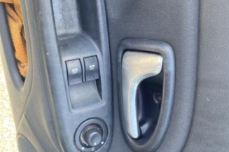 Pedale d'embrayage RENAULT CLIO 2