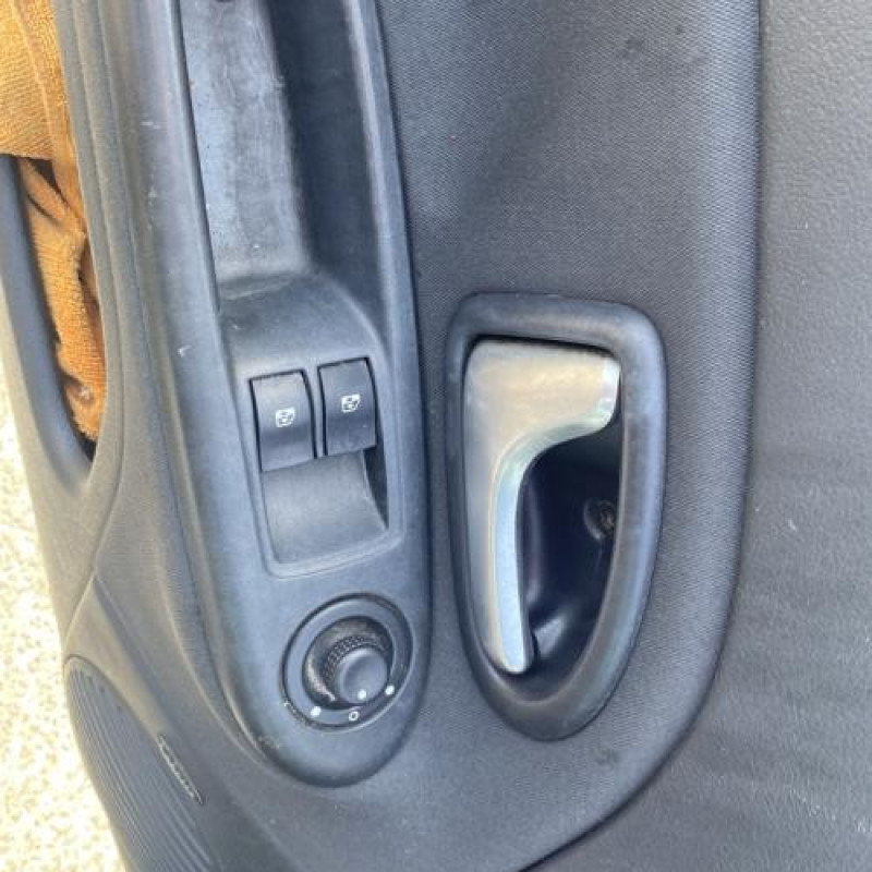 Pedale d'embrayage RENAULT CLIO 2 Photo n°13