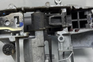 Poignee porte arriere gauche CITROEN C4 PICASSO 1