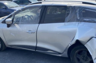 Anti brouillard droit (feux) RENAULT CLIO 4