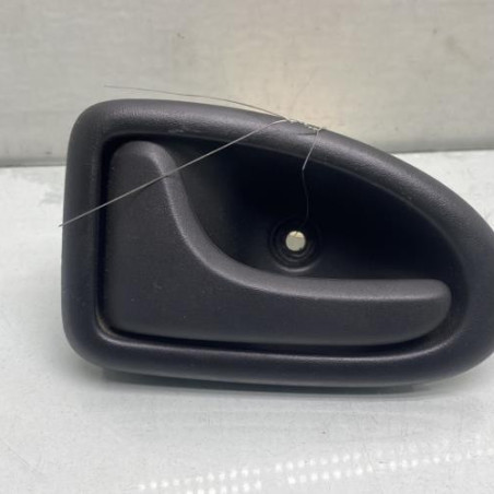 Poignee interieur arriere gauche RENAULT CLIO 2 CAMPUS Photo n°1