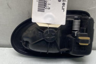 Poignee interieur arriere gauche RENAULT CLIO 2 CAMPUS