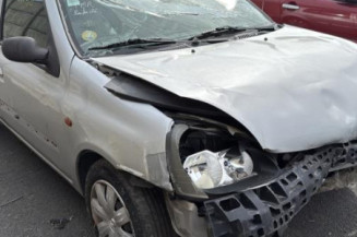 Poignee interieur arriere gauche RENAULT CLIO 2 CAMPUS