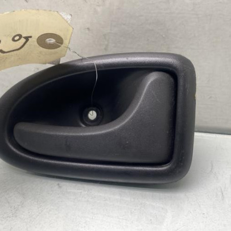 Poignee interieur avant droit RENAULT CLIO 2 CAMPUS Photo n°1