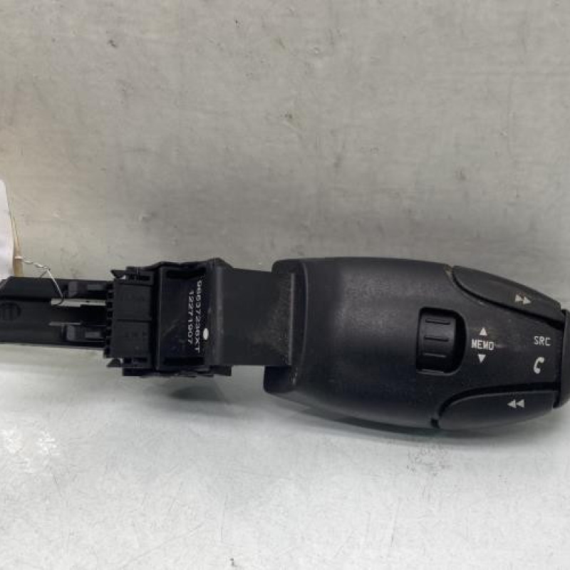 Commande autoradio PEUGEOT 3008 1 Photo n°1
