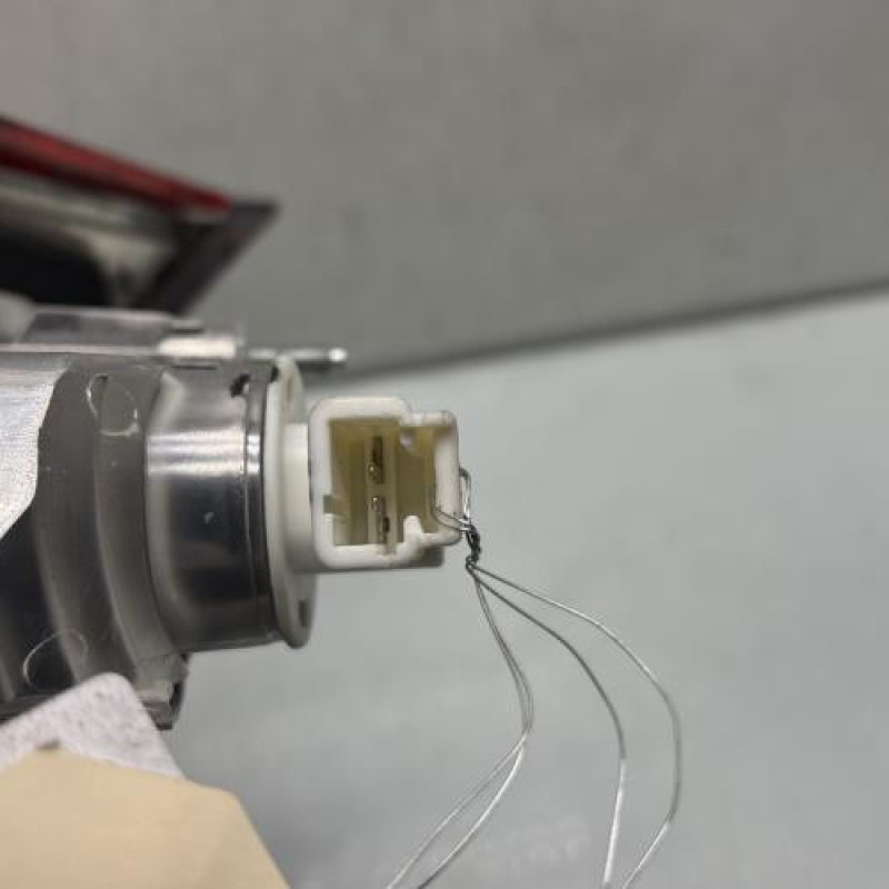 Feu arriere secondaire gauche (feux) CITROEN C4 PICASSO 1 Photo n°3