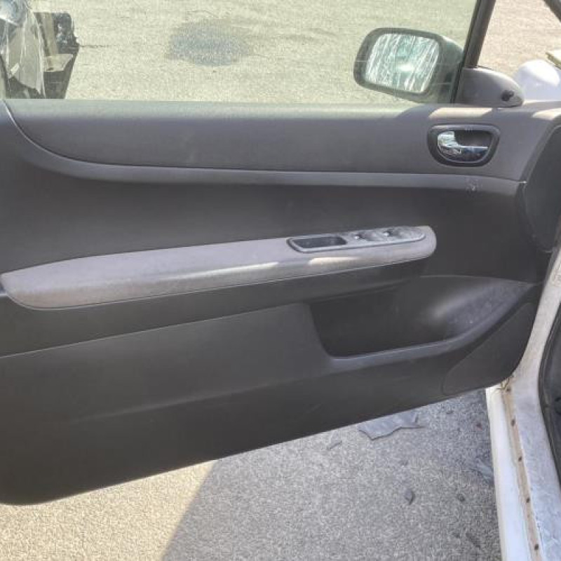 Serrure avant droit PEUGEOT 307 Photo n°11