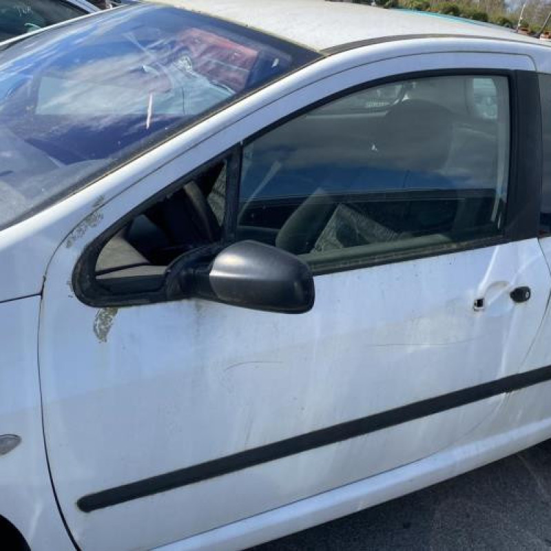 Serrure avant droit PEUGEOT 307 Photo n°20