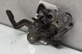 Fermeture de capot PEUGEOT 308 1