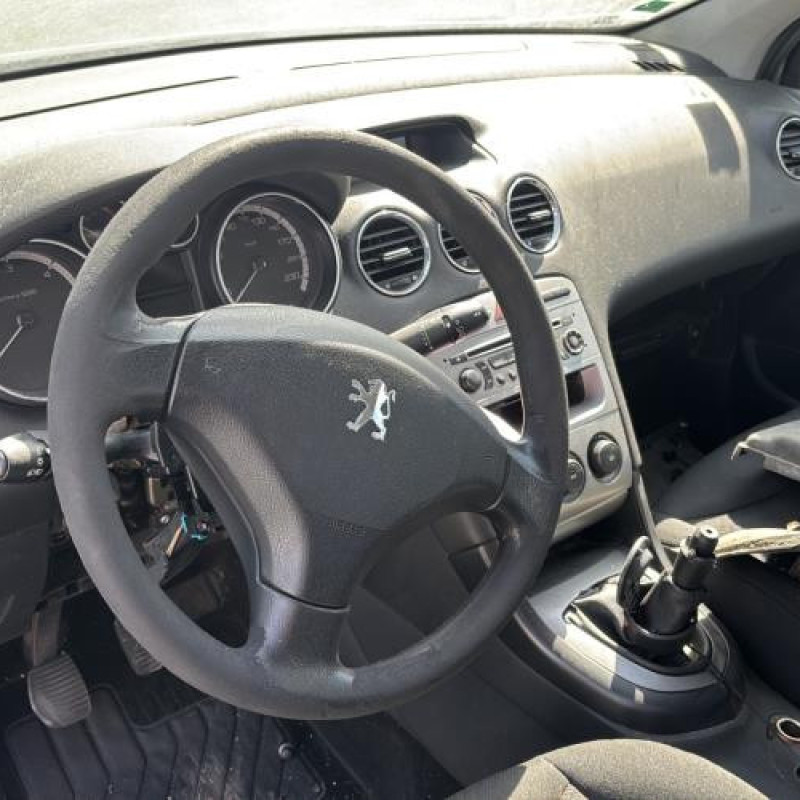 Poignee porte arriere gauche PEUGEOT 308 1 Photo n°15