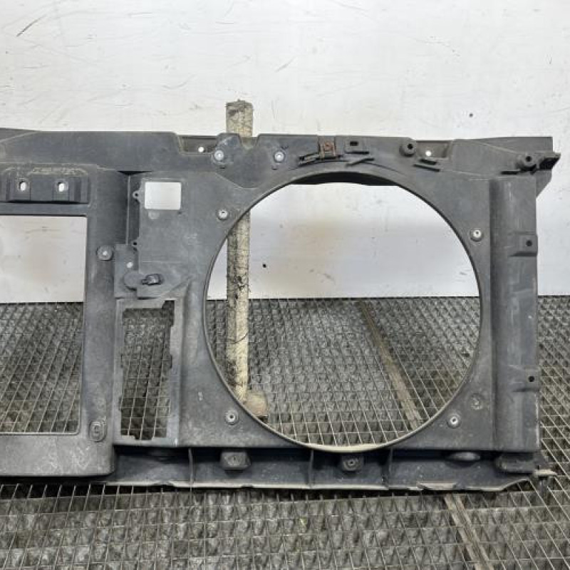 Face avant PEUGEOT 308 1 Photo n°1