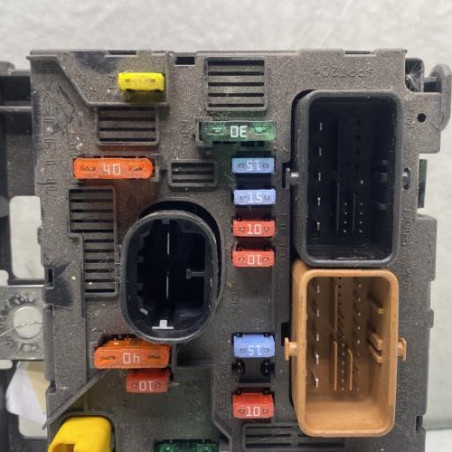 Boitier servitude moteur (BSM) PEUGEOT 207