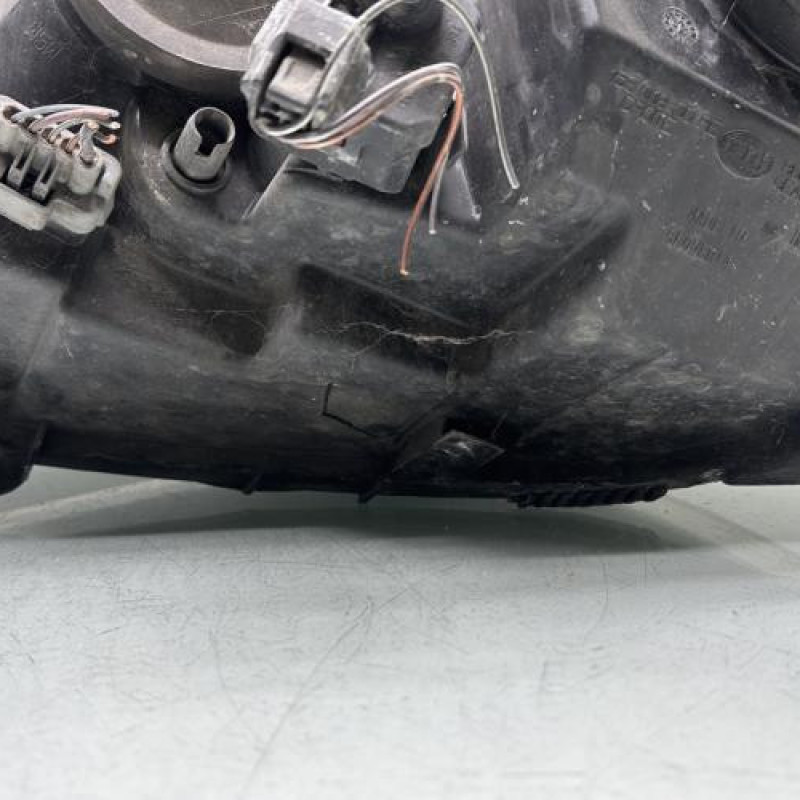 Optique avant principal droit (feux)(phare) RENAULT CLIO 2 Photo n°4