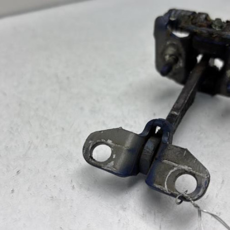 Arret de porte avant gauche PEUGEOT 106