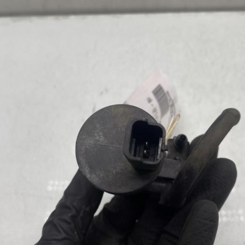 Pompe lave glace avant RENAULT TWINGO 1 Photo n°3