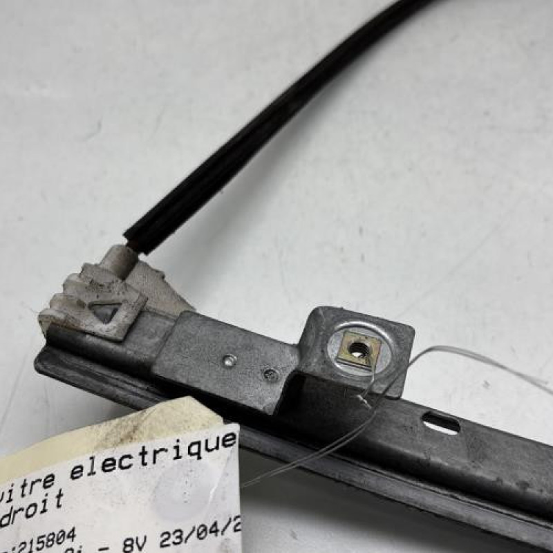 Leve vitre electrique avant droit RENAULT CLIO 2 Photo n°2