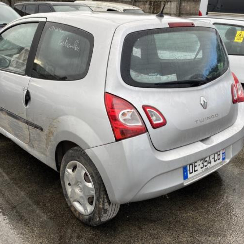 Feu arriere secondaire gauche (feux) RENAULT TWINGO 2 Photo n°7
