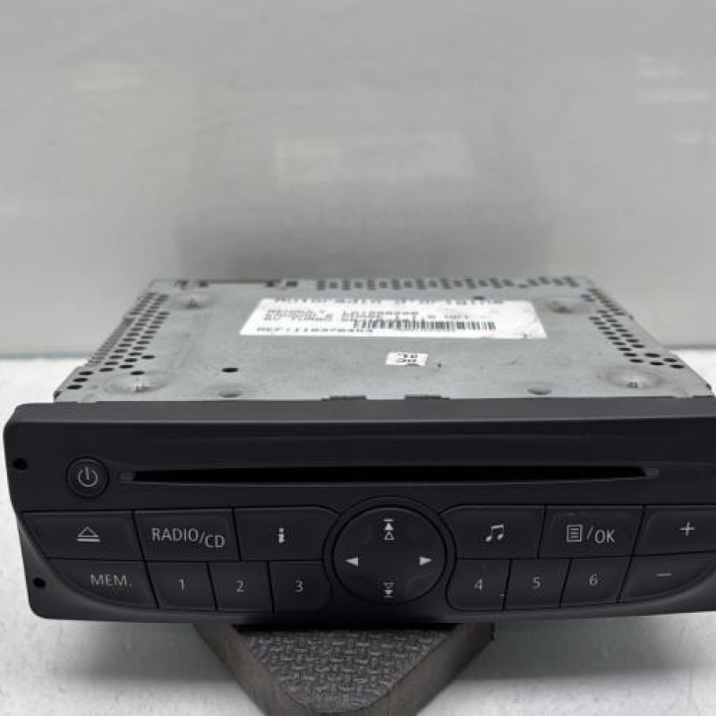 Autoradio d'origine RENAULT KANGOO 2 Photo n°1